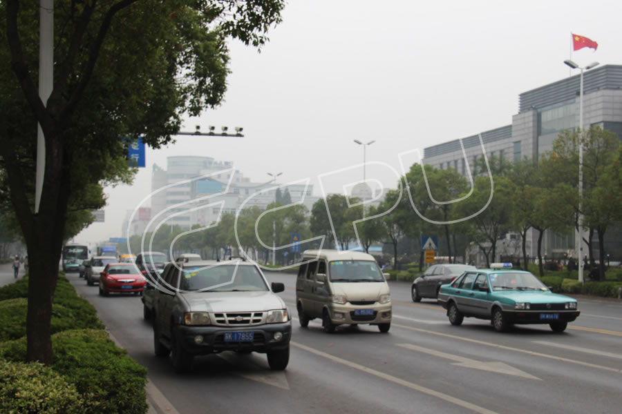 江都88路公交车能到扬州乐天玛特吗-江都到扬